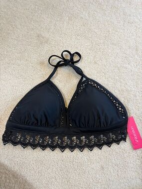 NWT Black Crochet Trim Triangle Bikini Top exhilaration size large